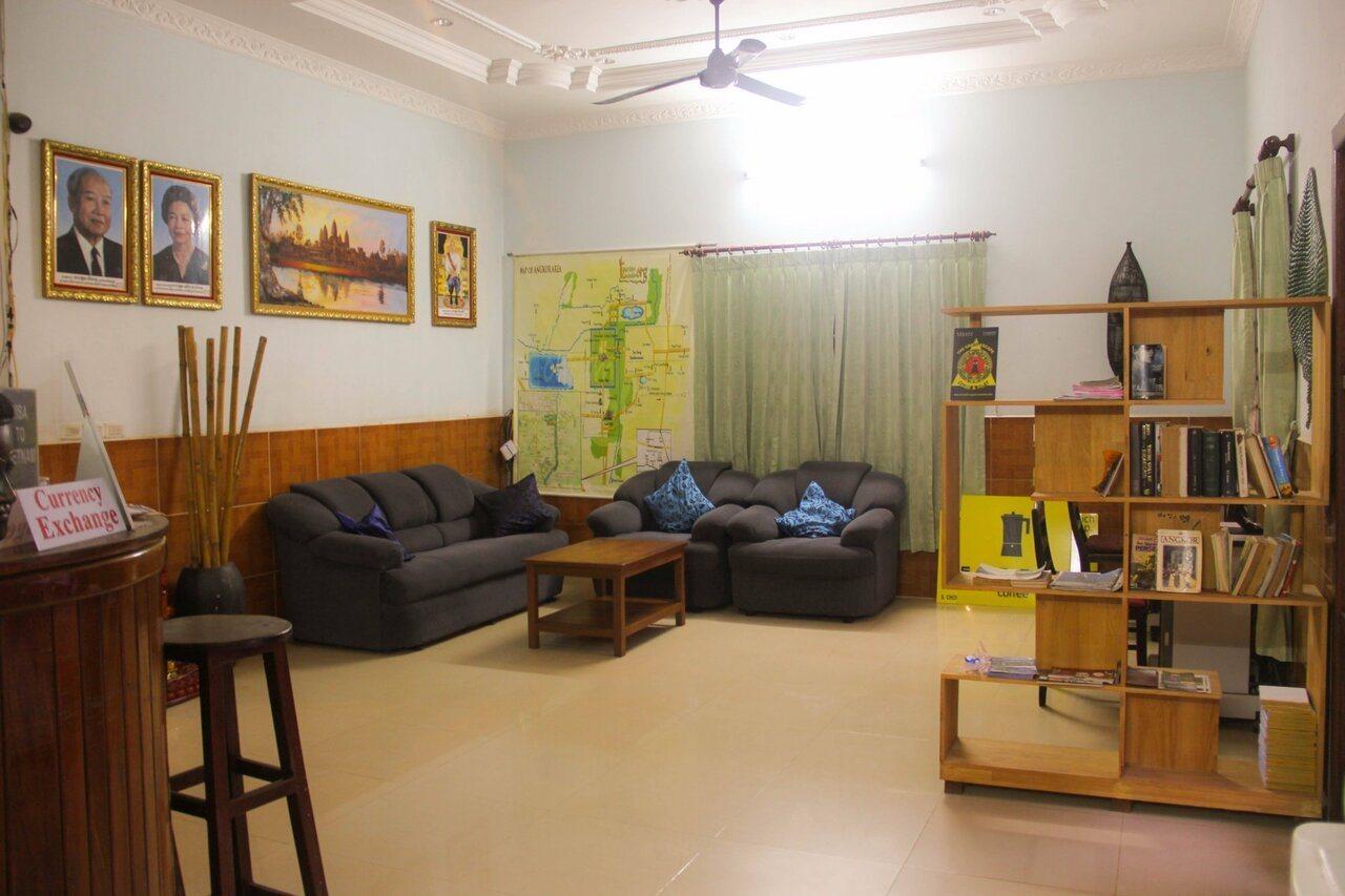 Tropical Breeze Hotel Siem Reap Bagian luar foto