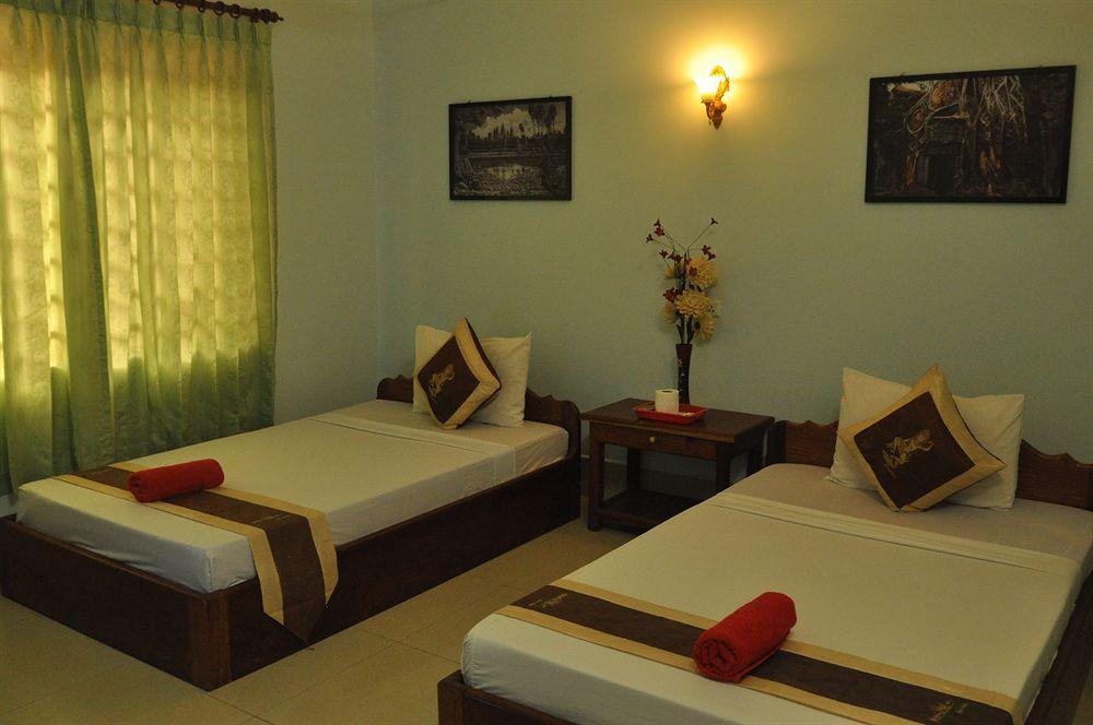 Tropical Breeze Hotel Siem Reap Bagian luar foto