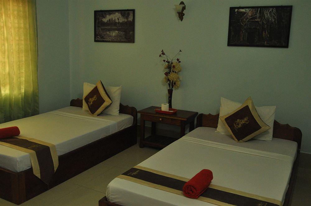 Tropical Breeze Hotel Siem Reap Bagian luar foto
