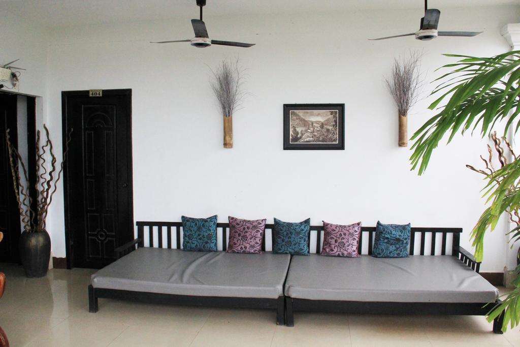 Tropical Breeze Hotel Siem Reap Bagian luar foto