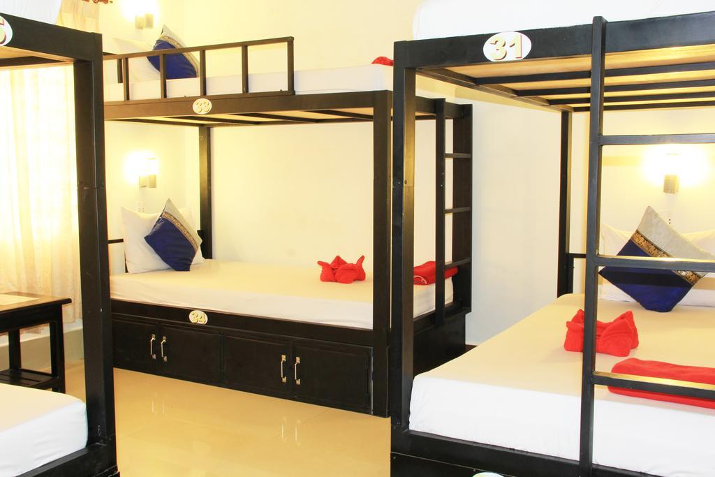 Tropical Breeze Hotel Siem Reap Bagian luar foto