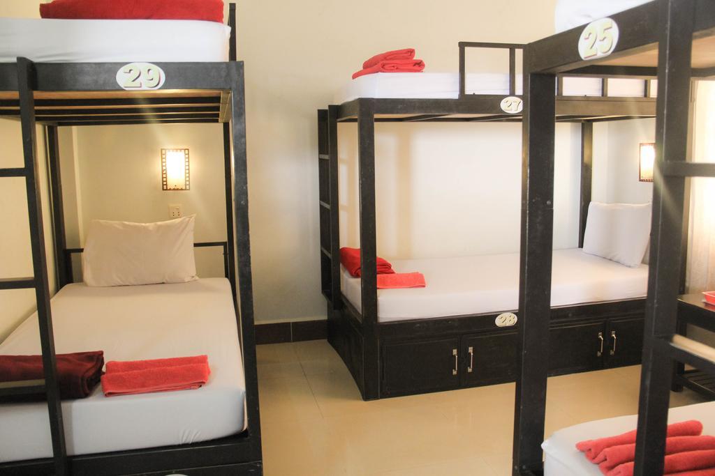 Tropical Breeze Hotel Siem Reap Bagian luar foto