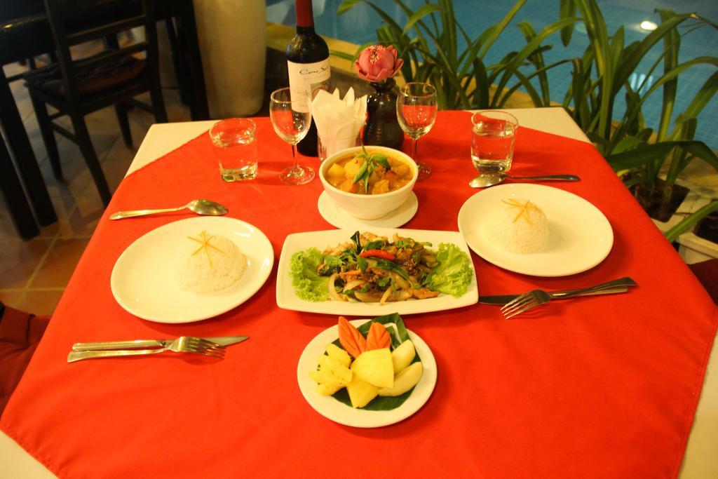 Tropical Breeze Hotel Siem Reap Bagian luar foto